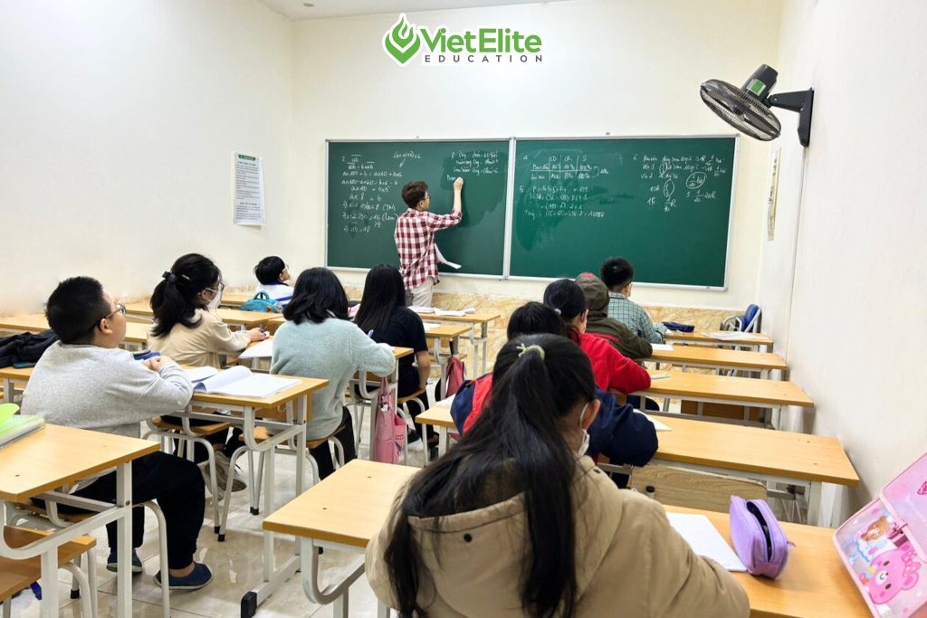 lớp cấp tốc vào 6, vào 10 vietelite