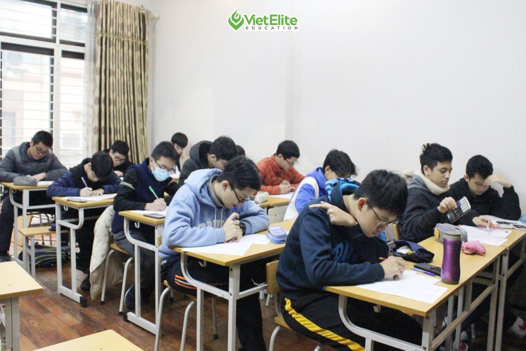 Khóa học lớp cấp tốc