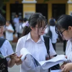 Hà Nội: Tỷ lệ chọi vào lớp 10 công lập cao nhất đạt 1/2,44 – Trường Yên Hòa dẫn đầu