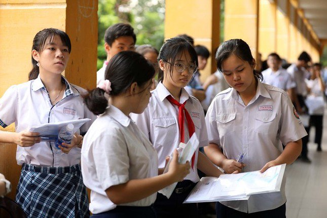 Mốc thời gian thi vào 10 Năm 2025: Thí sinh cần lưu ý gì?
