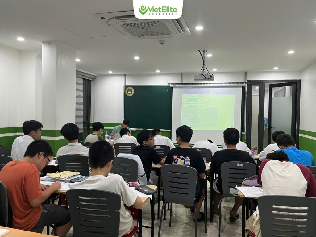 Định hướng lớp 7 - xây nền vững chắc cho con từ sớm
