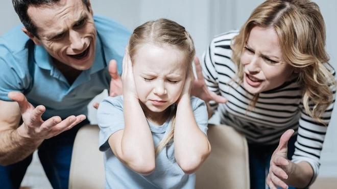 So sánh con với các bạn