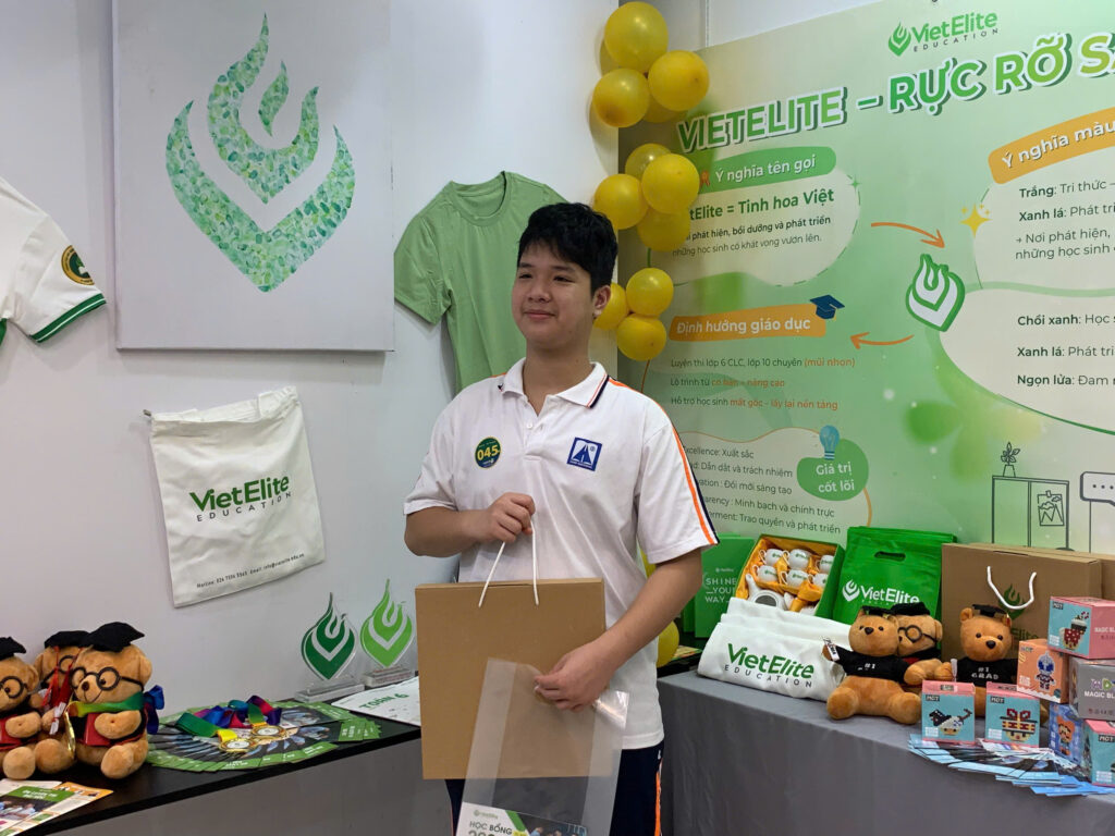 Vĩnh Khánh - Từ cậu bé đam mê Toán học đến tấm vé trường chuyên top đầu